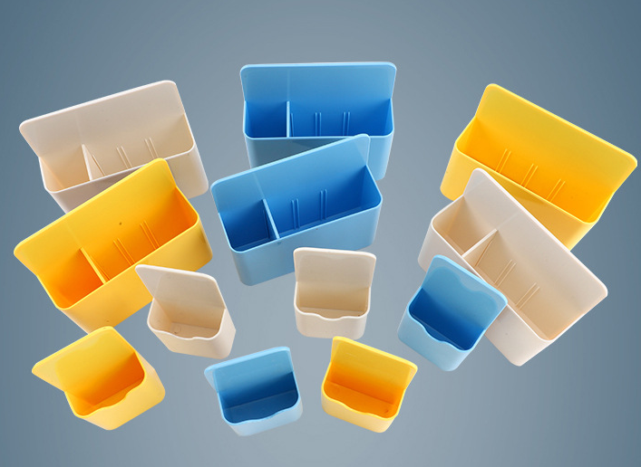 Magnetic Acrylic Pen Organizer